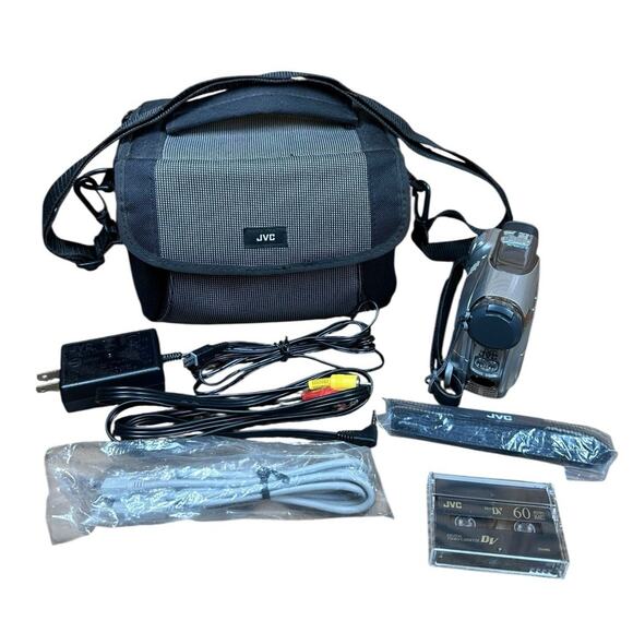 JVC MiniDV Camcorder Video Camera GR-D270U 25x Optical Zoom Battery ERROR AS IS - Picture 1 of 15